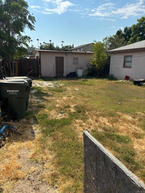 2458 Central Avenue, Spring Valley, California 91977, ,Residential Income,For Sale,Central Avenue,PTP2404193