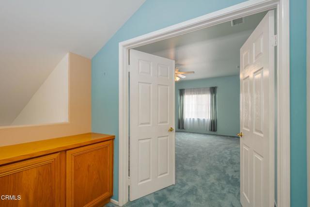 Detail Gallery Image 13 of 41 For 279 Camino Toluca, Camarillo,  CA 93010 - 3 Beds | 3 Baths