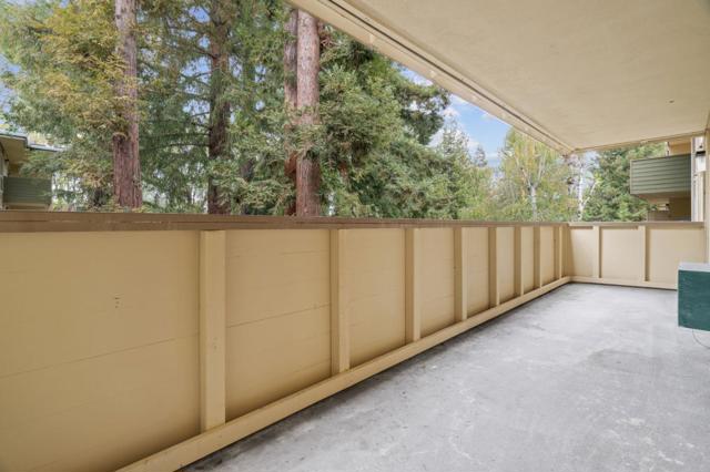 1033 Crestview Drive, Mountain View CA: https://media.crmls.org/mediaz/1a6fa1b7-586e-4c2c-8a10-f1b8ee854e55.jpg