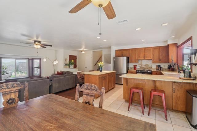 Detail Gallery Image 21 of 63 For 1921 via Corina, Alpine,  CA 91901 - 3 Beds | 2/1 Baths