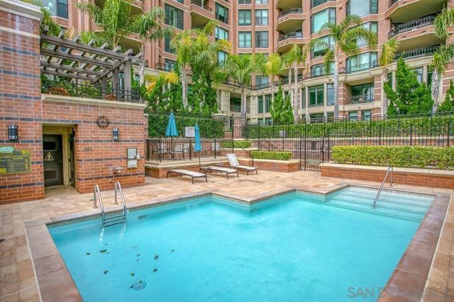 500 Harbor Dr, San Diego, California 92101, 1 Bedroom Bedrooms, ,1 BathroomBathrooms,Condominium,For Sale,Harbor Dr,250019495SD