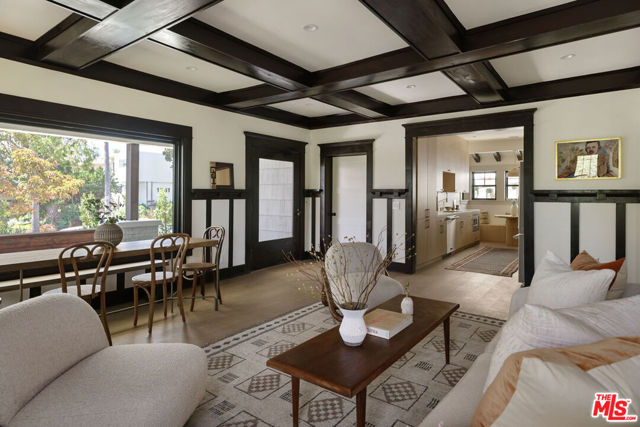 1644 Golden Gate Avenue, Los Angeles CA: https://media.crmls.org/mediaz/1a70e5f5-c2c1-48a1-833c-8b68514daef2.jpg