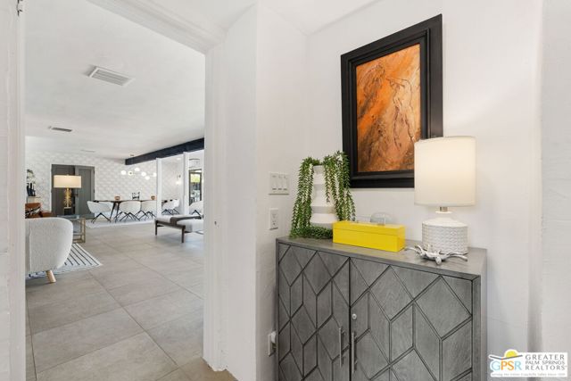 1251 E San Lorenzo Road, Palm Springs CA: https://media.crmls.org/mediaz/1a7133ff-0d68-48cf-a5e1-a8b622a6f579.jpg
