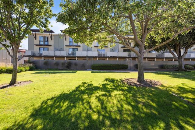 5101 Admiralty Lane, Foster City CA: https://media.crmls.org/mediaz/1a71881e-0464-4ce1-a9da-881558156007.jpg