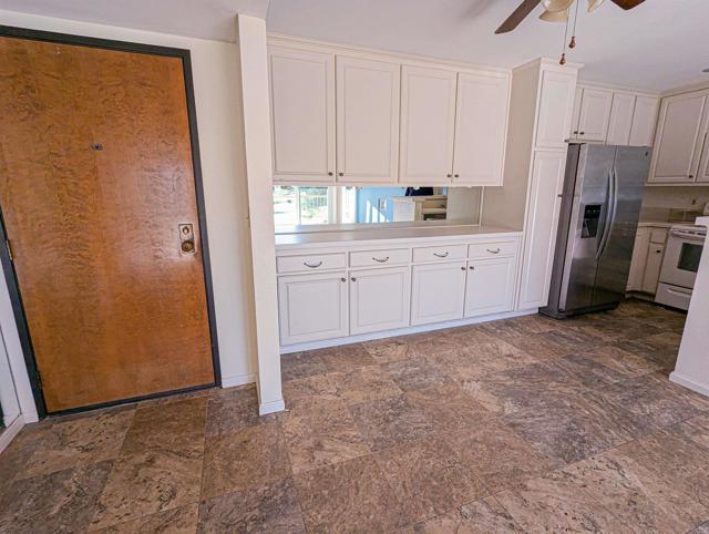 Image 5 of 27 For 12565 Oaks North Drive 211