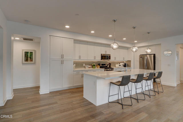 Detail Gallery Image 6 of 36 For 2810 Wagon Wheel Rd #304,  Oxnard,  CA 93036 - 3 Beds | 2/1 Baths