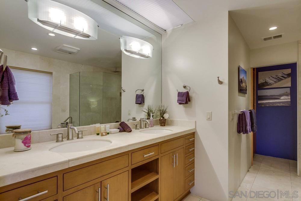 MLS #250032146SD img 36