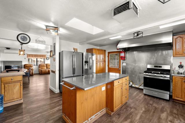 Image 3 of 73 For 13610 Willow Rd.