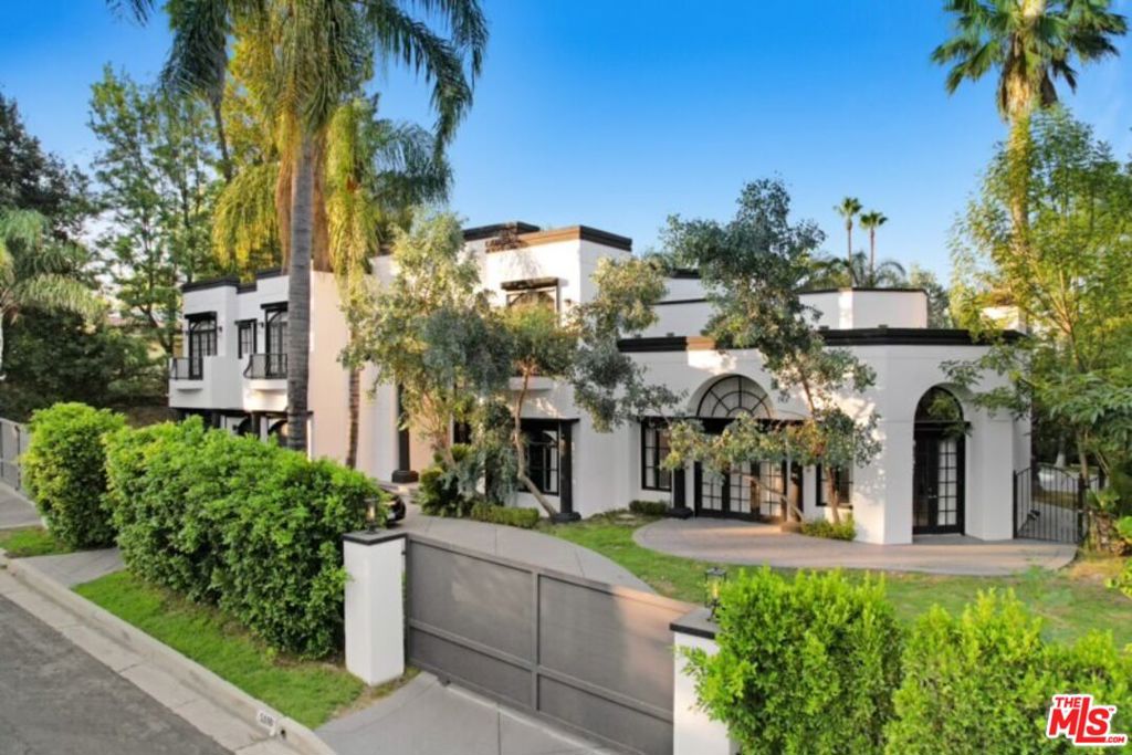 MLS #26860473 image #2
