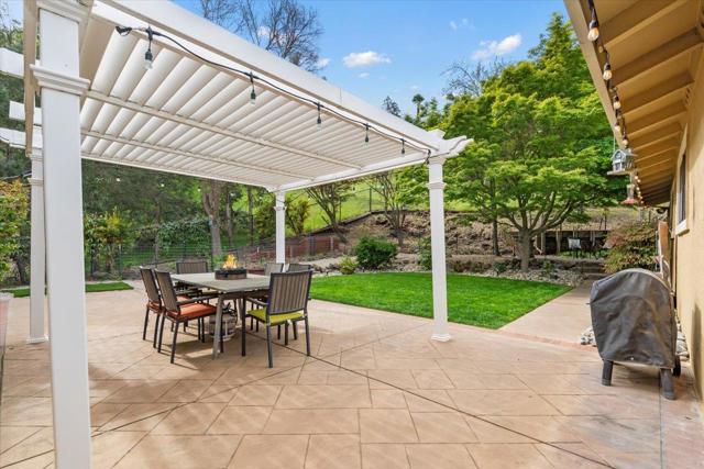 17441 Blue Jay Drive, Morgan Hill CA: https://media.crmls.org/mediaz/1a7827bd-efe9-4755-9b90-bae6c96a1d0e.jpg