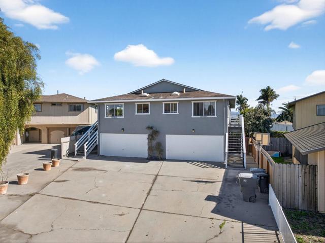 18848 Eisenhower Street, Salinas CA: https://media.crmls.org/mediaz/1a7908a4-3ae8-42b7-9f5d-4b316884a024.jpg