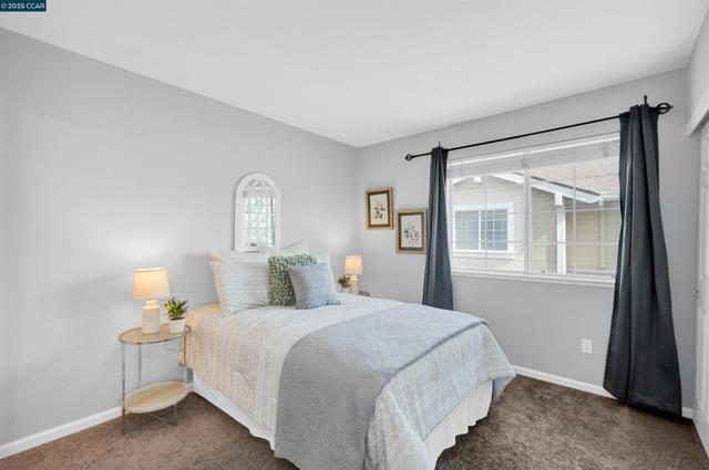 314 Skyline Dr, San Ramon CA: https://media.crmls.org/mediaz/1a79230f-6bfd-4a04-938d-3b33cf68dad2.jpg