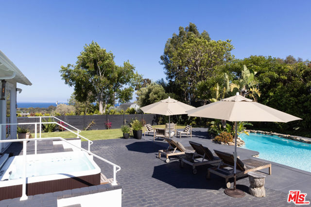 29172 Grayfox Street, Malibu, California 90265, 6 Bedrooms Bedrooms, ,4 BathroomsBathrooms,Single Family Residence,For Sale,Grayfox,24405885