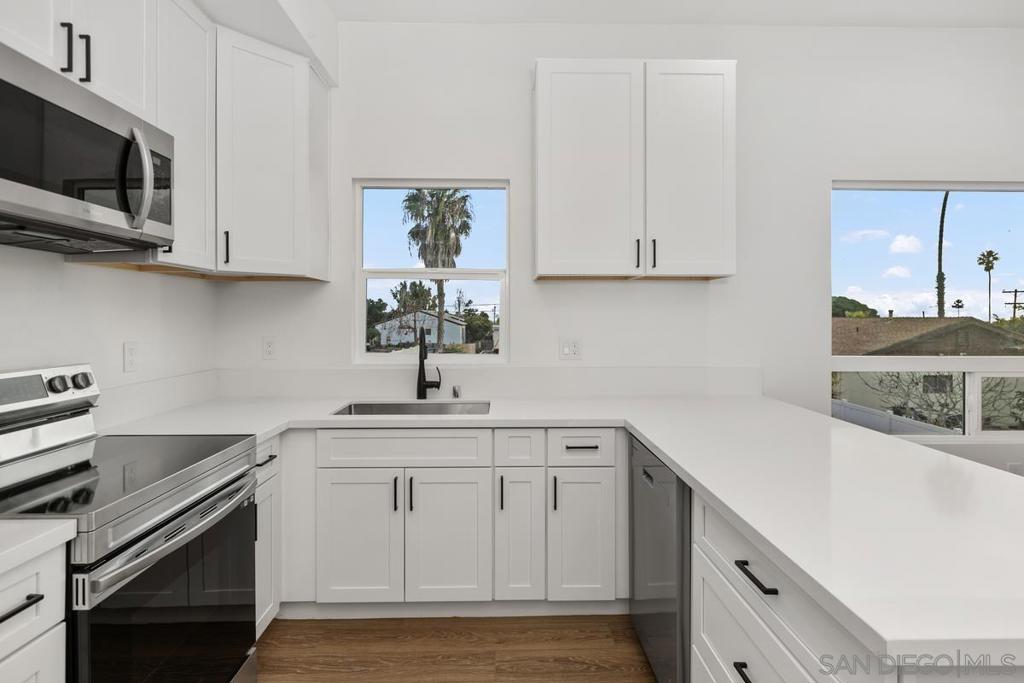 MLS #250036132SD image #5