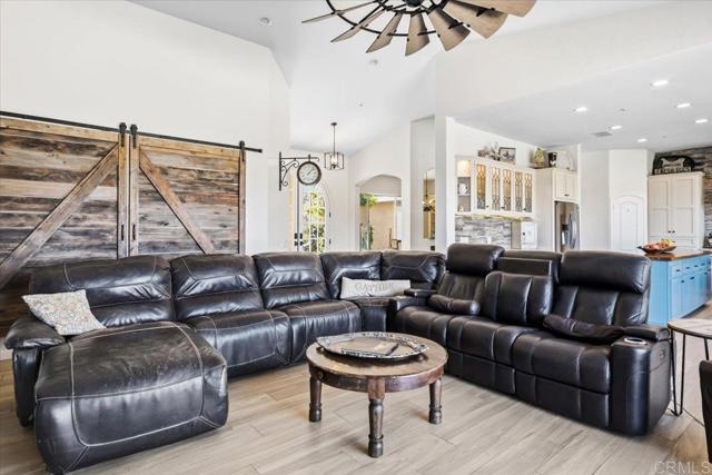 Detail Gallery Image 29 of 66 For 19270 Horizon View Dr., Ramona,  CA 92065 - 4 Beds | 4/2 Baths