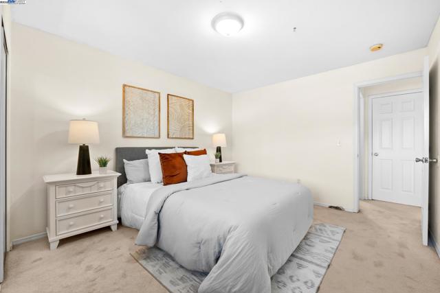 6176 Thomas Ave, Newark CA: https://media.crmls.org/mediaz/1a7d2f31-7abc-4f78-8e0c-fb5a8794d18d.jpg
