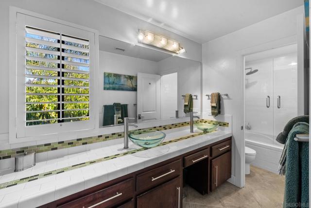 5392 Wilshire Drive, San Diego CA: https://media.crmls.org/mediaz/1a7d3c61-f76e-4928-8d09-ec70493fd182.jpg