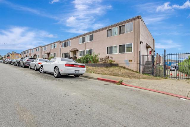 576 Sylvan Street, Daly City CA: https://media.crmls.org/mediaz/1a7d4c8c-c04e-4480-bf69-a26809d6f3ad.jpg