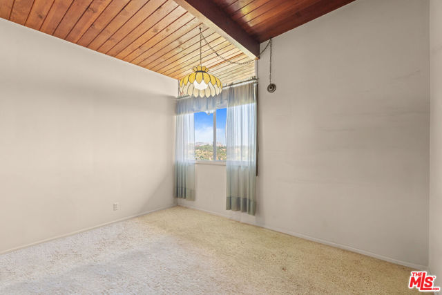 Drew Fenton | 924 Stonehill Lane Los Angeles CA | MLS: 7259977