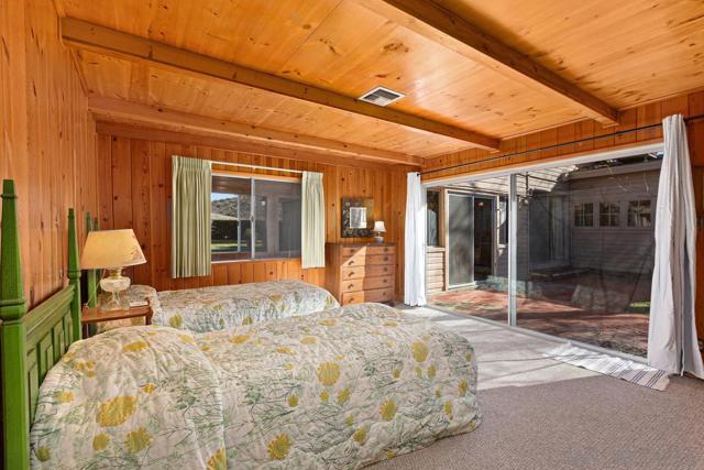 43023 Highway 79, Aguanga CA: https://media.crmls.org/mediaz/1a7f3053-b4c8-4217-91e8-e0a50b2b403f.jpg
