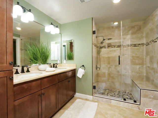 28220 Highridge Road, Rolling Hills Estates, California 90274, 2 Bedrooms Bedrooms, ,2 BathroomsBathrooms,Residential,For Sale,Highridge,25603575