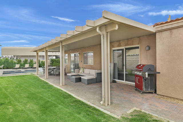 Image 22 of 28 For 80490 Paseo Tesoro