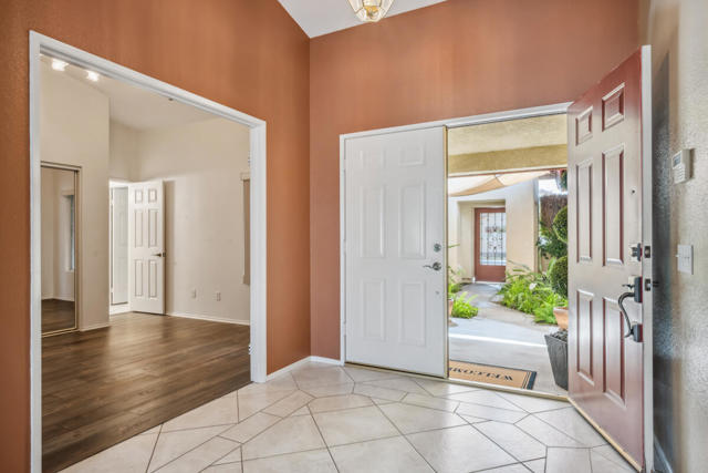 Image 4 of 49 For 44450 Ocotillo Drive