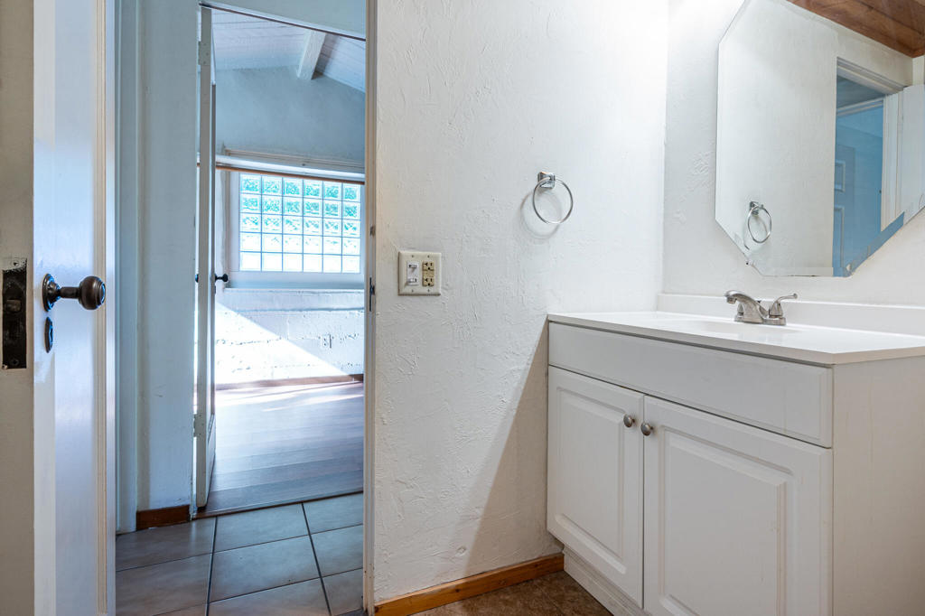 MLS #219140233PS image #27