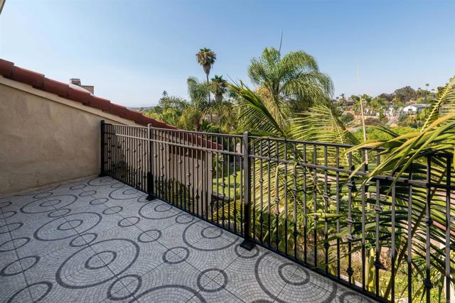 Detail Gallery Image 31 of 54 For 6541 Vispera Pl, Carlsbad,  CA 92009 - 4 Beds | 3/2 Baths
