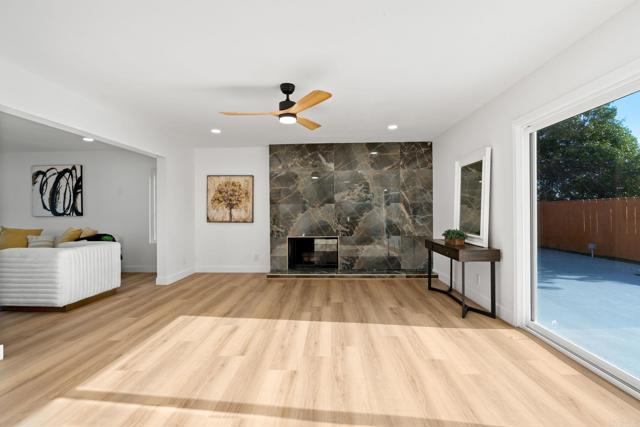 Detail Gallery Image 7 of 51 For 2858 Lehigh Ct, Oceanside,  CA 92056 - 5 Beds | 2/1 Baths