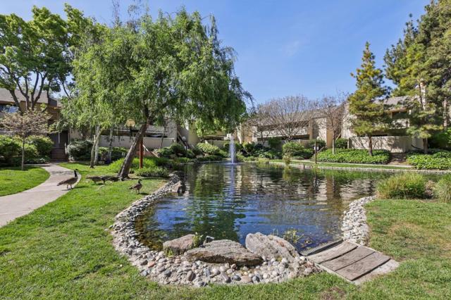 980 Kiely Boulevard, Santa Clara CA: https://media.crmls.org/mediaz/1a82235d-ae99-4f71-b9a8-476a8869c995.jpg