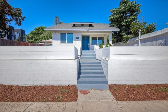 2680 L St, San Diego CA: https://media.crmls.org/mediaz/1a825566-c7cb-41c7-bbad-173c3ca81dc1.jpg