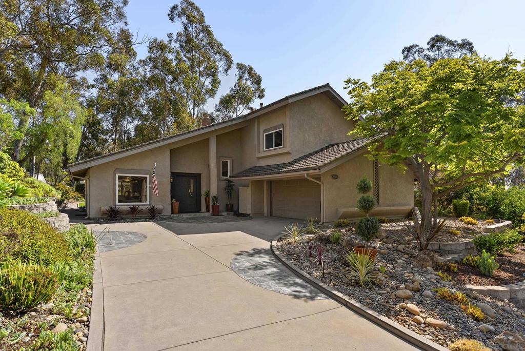 MLS #250036345SD img 3