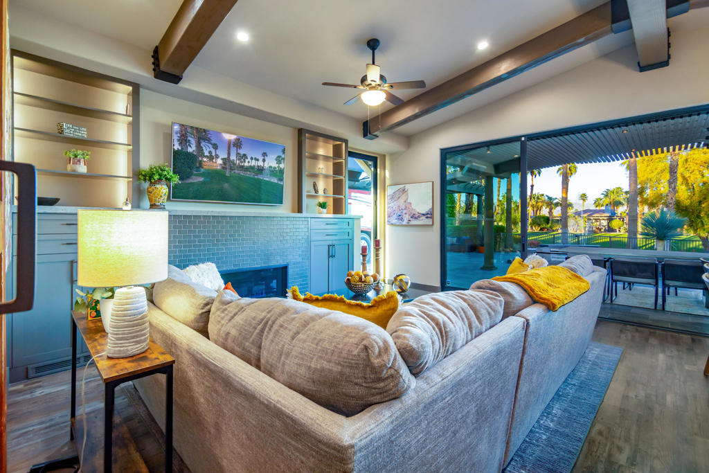 MLS #219133242DA image #10