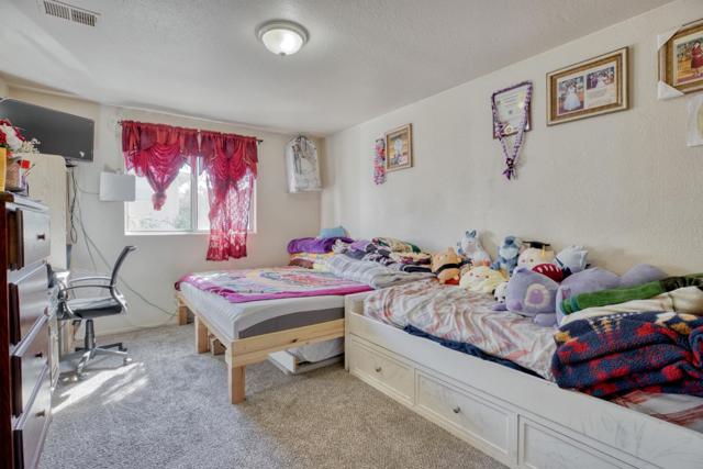 29 Altamont Drive, Watsonville CA: https://media.crmls.org/mediaz/1a856e8f-c0ca-4566-a9db-87efadf1f6dd.jpg