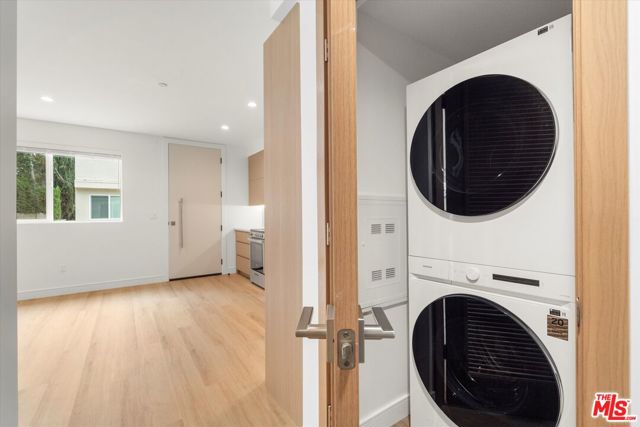 11023 1/2 Blix Street, North Hollywood CA: https://media.crmls.org/mediaz/1a8655ad-31be-4430-a7d9-806631264093.jpg