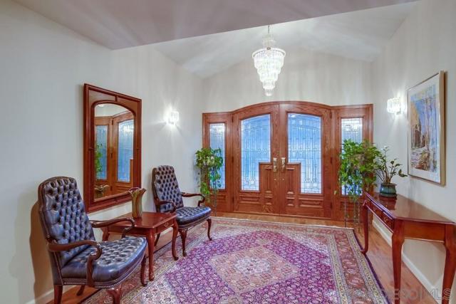 16657 Valle Verde Rd, Poway CA: https://media.crmls.org/mediaz/1a879cbd-e7ad-4db6-9fe8-51ba32bacd5a.jpg