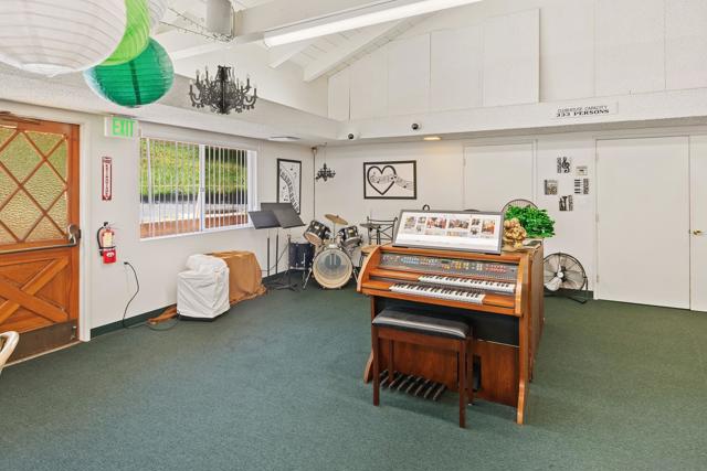 328 Killdeer, Oceanside CA: https://media.crmls.org/mediaz/1a882caa-196a-4a59-980b-60465cbdd7d6.jpg