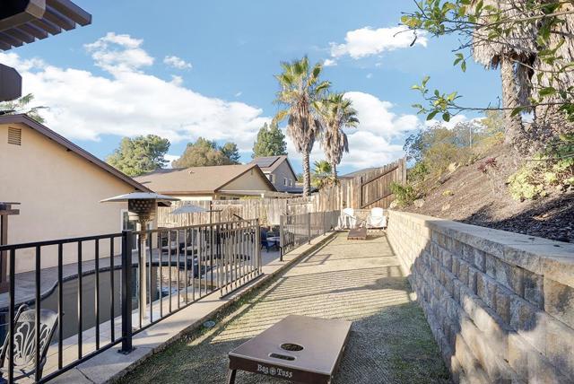 13647 Paseo Cardiel, San Diego CA: https://media.crmls.org/mediaz/1a8847d8-0151-483a-b3bc-99fbbb7a7f78.jpg