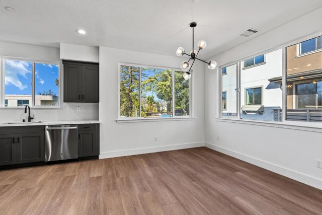 939 Woodside Road, Redwood City CA: https://media.crmls.org/mediaz/1a88e60b-5c28-4d80-a38b-679dc5e256a8.jpg