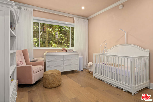 9000 Cynthia Street, West Hollywood CA: https://media.crmls.org/mediaz/1a892557-2c75-479b-9765-cb122a31c910.jpg
