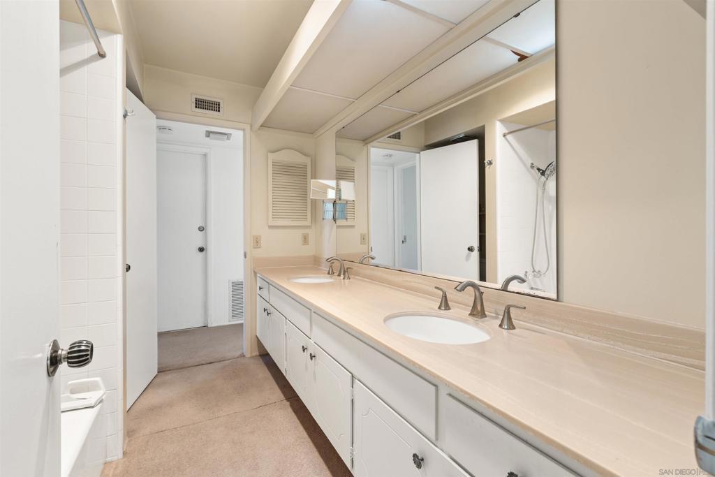 16174 Mesto Drive - photo 15