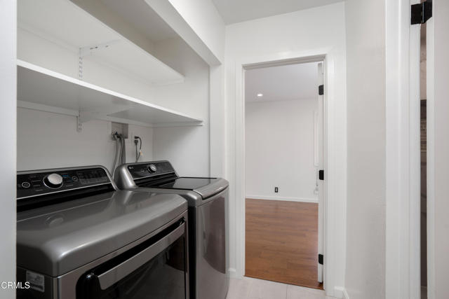 1850 Midvale Avenue, Los Angeles CA: https://media.crmls.org/mediaz/1a896be9-efde-401e-aee8-bca71942ecb1.jpg