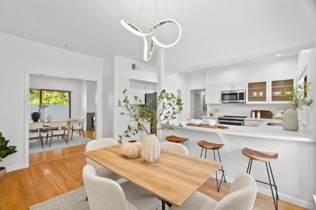 10 9th Avenue, San Mateo CA: https://media.crmls.org/mediaz/1a8a71f5-e8f2-4f1e-9073-846dcc6431e5.jpg