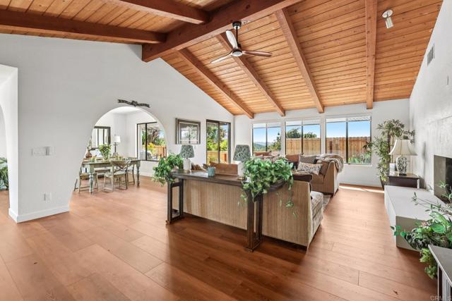 Detail Gallery Image 9 of 66 For 2918 Los Campos Dr, Fallbrook,  CA 92028 - 3 Beds | 2 Baths