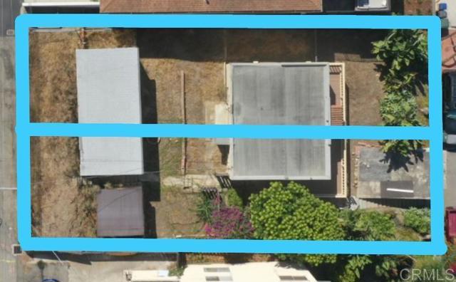 2311 Montgomery Avenue, Cardiff by the Sea CA: https://media.crmls.org/mediaz/1a8c3669-c536-4b9d-8a7c-8b384308f915.jpg
