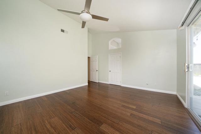 Detail Gallery Image 22 of 25 For 5110 Wisteria Drive, Oceanside,  CA 92056 - 4 Beds | 2/1 Baths