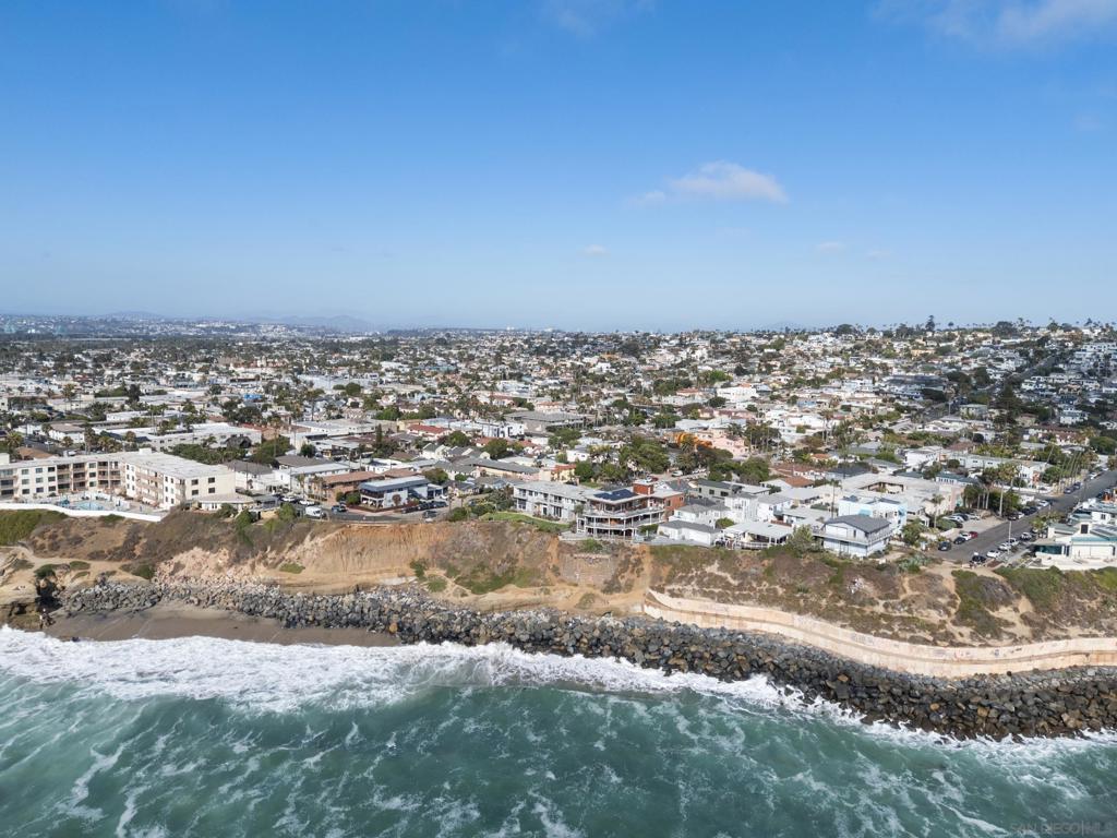 4950 Coronado - photo 2