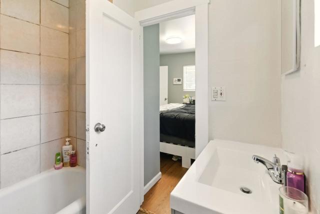 109 Dumbarton Avenue, Redwood City CA: https://media.crmls.org/mediaz/1a8f40bb-41b1-4c3e-8f32-1ee5cf4c9d8e.jpg