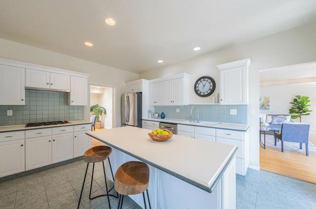 175 Tamarack Drive, Aptos CA: https://media.crmls.org/mediaz/1a8f6311-fd51-49aa-a49d-84a0cd39b21a.jpg
